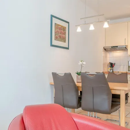 Apartment 542, Seepark